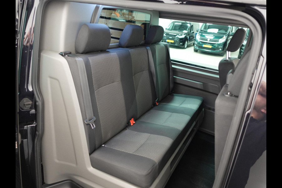 Volkswagen Transporter 2.0 TDI L2 Dubbele Cabine Automaat Airco Cruise control Camera Apple Carplay/Android Auto