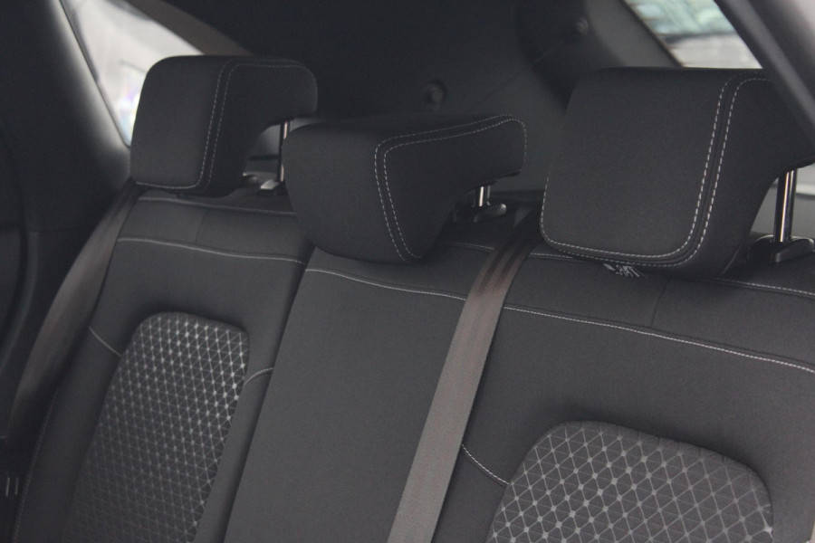 Ford Kuga 2.5 PHEV Titanium 243pk |  Driver Assistance Pack | Winterpack | Wegklapbare Trekhaak | Reserveband