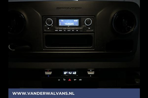 Mercedes-Benz Sprinter 315 CDI 150pk L3H2 Euro6 Airco | Camera | Cruiscontrol | Stoelverwarming bluetooth telefoonvoorbereiding, Bijrijdersbank