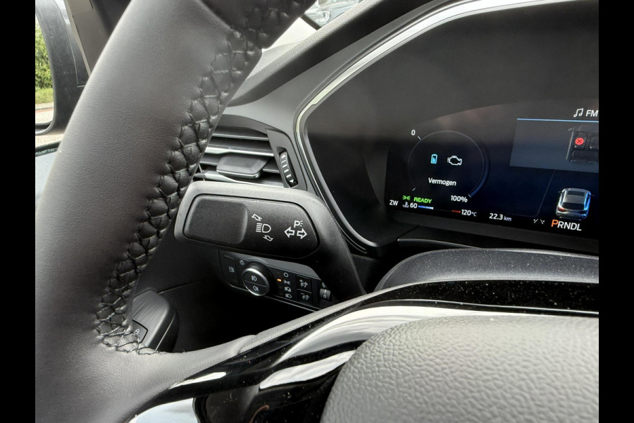 Ford Kuga 2.5 PHEV Titanium 243pk |  Driver Assistance Pack | Winterpack | Wegklapbare Trekhaak | Reserveband