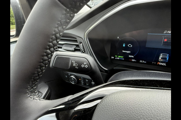 Ford Kuga 2.5 PHEV Titanium 243pk |  Driver Assistance Pack | Winterpack | Wegklapbare Trekhaak | Reserveband