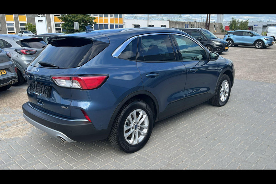 Ford Kuga 2.5 PHEV Titanium | zuid | 225pk | Driver Assistance Pack | Winterpack | Technology Pack | AGR Stoelen | All Season banden Cross Climate