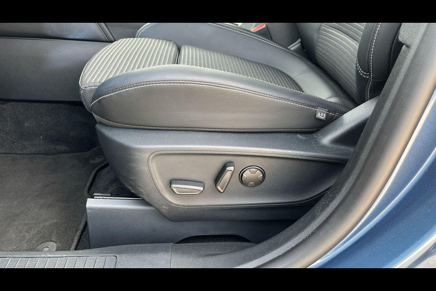 Ford Kuga 2.5 PHEV Titanium | zuid | 225pk | Driver Assistance Pack | Winterpack | Technology Pack | AGR Stoelen | All Season banden Cross Climate