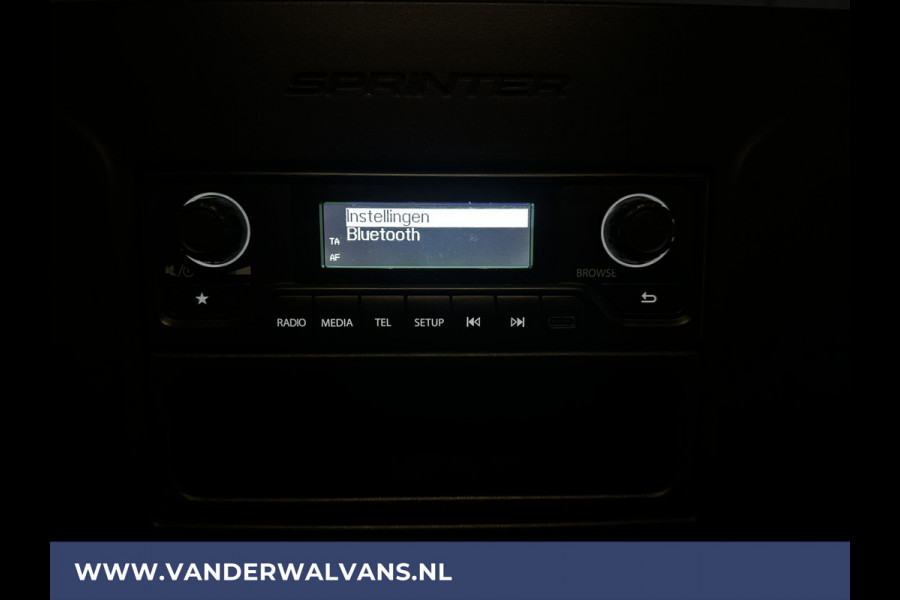 Mercedes-Benz Sprinter 315 CDI 150pk L3H2 Euro6 Airco | Camera | Cruiscontrol | Stoelverwarming bluetooth telefoonvoorbereiding, Bijrijdersbank