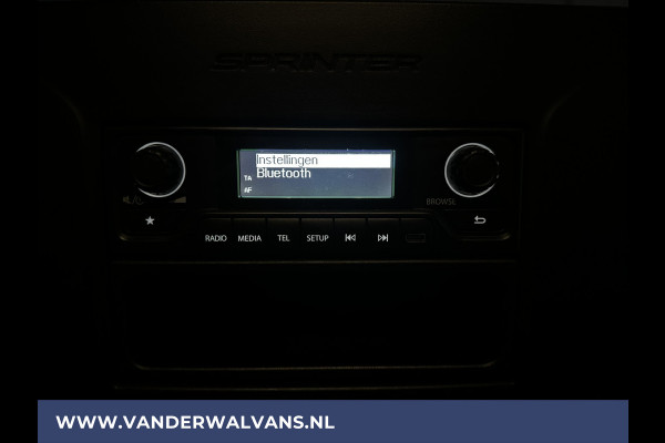 Mercedes-Benz Sprinter 315 CDI 150pk L3H2 Euro6 Airco | Camera | Cruiscontrol | Stoelverwarming bluetooth telefoonvoorbereiding, Bijrijdersbank