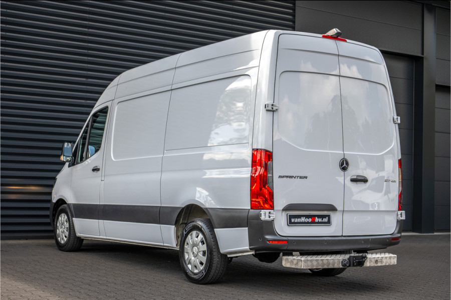Mercedes-Benz Sprinter 317 CDI L2H2 Trekhaak - PDC