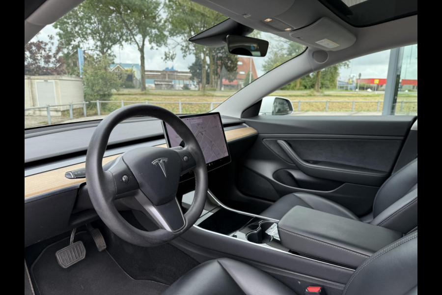 Tesla Model 3 Aut. Range Plus | Autopilot | Panorama | Leder | Navi | Camera |
