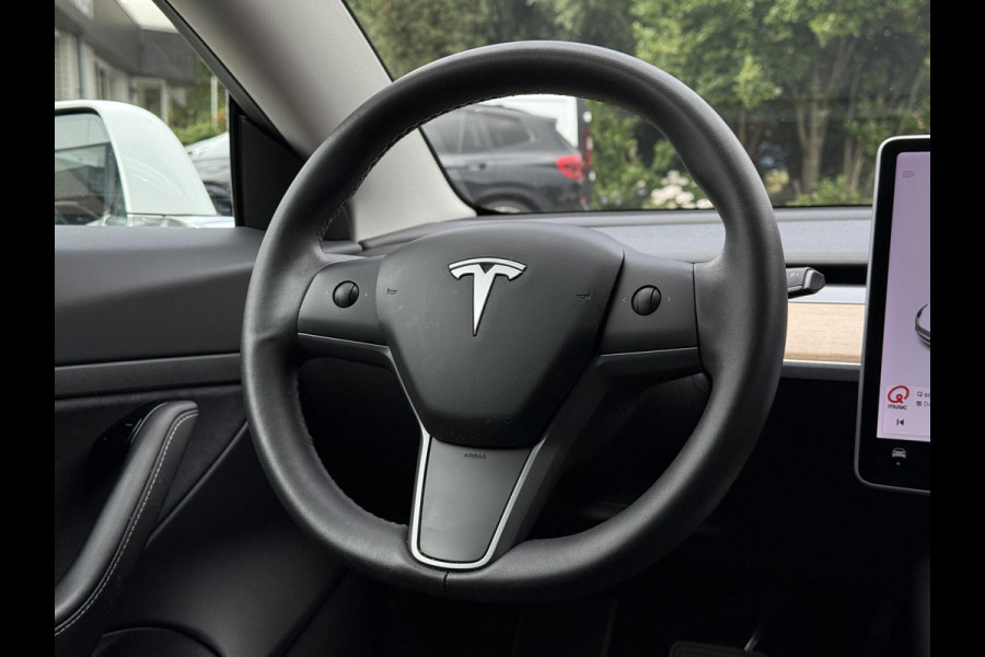 Tesla Model 3 Aut. Range Plus | Autopilot | Panorama | Leder | Navi | Camera |