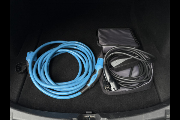 Tesla Model 3 Aut. Range Plus | Autopilot | Panorama | Leder | Navi | Camera |