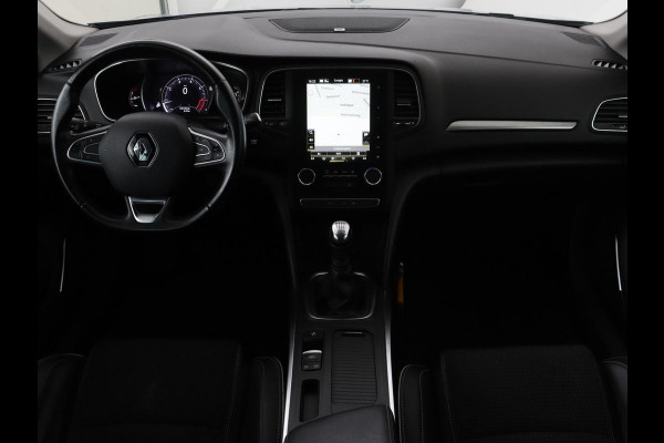Renault Mégane 1.3 TCe Bose | Trekhaak | Camera | Carplay | Keyless | Navigatie | Climate control | Bose Sound | Park Assist | Half leder