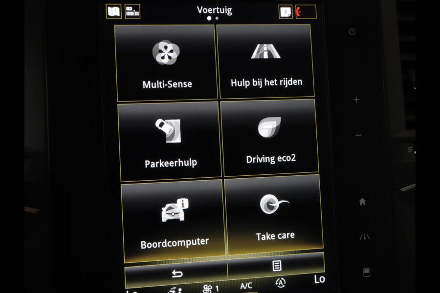 Renault Mégane 1.3 TCe Bose | Trekhaak | Camera | Carplay | Keyless | Navigatie | Climate control | Bose Sound | Park Assist | Half leder