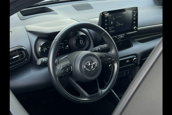 Toyota Yaris 1.5 Hybrid Launch Edition | HUD | 17 inch | Camera | Carplay