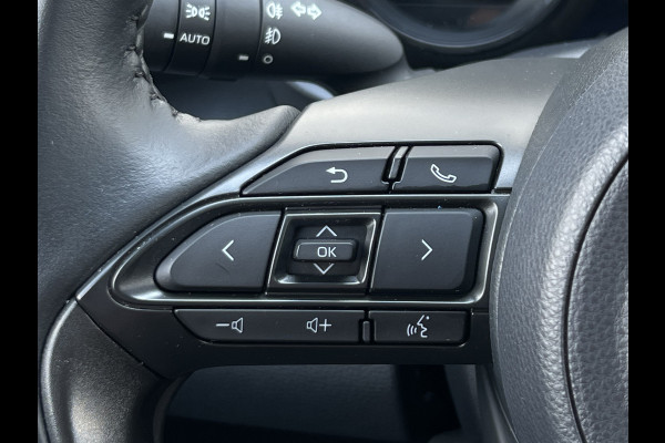 Toyota Yaris 1.5 Hybrid Launch Edition | HUD | 17 inch | Camera | Carplay