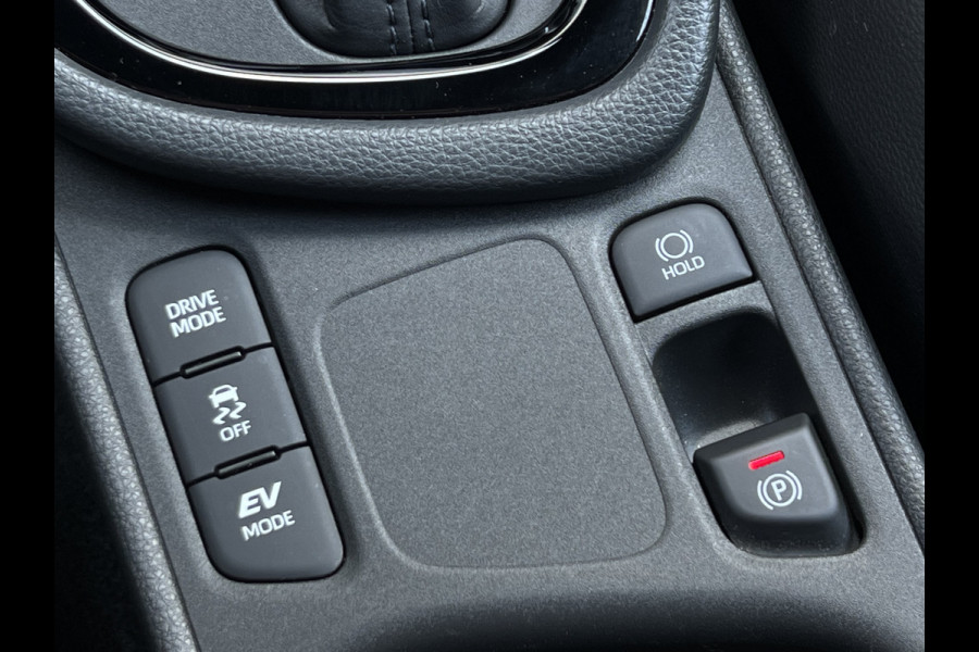 Toyota Yaris 1.5 Hybrid Launch Edition | HUD | 17 inch | Camera | Carplay