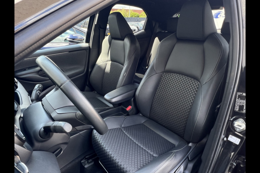 Toyota Yaris 1.5 Hybrid Launch Edition | HUD | 17 inch | Camera | Carplay