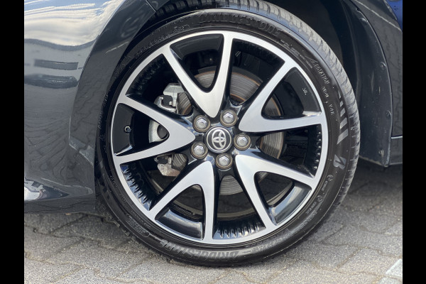 Toyota Yaris 1.5 Hybrid Launch Edition | HUD | 17 inch | Camera | Carplay