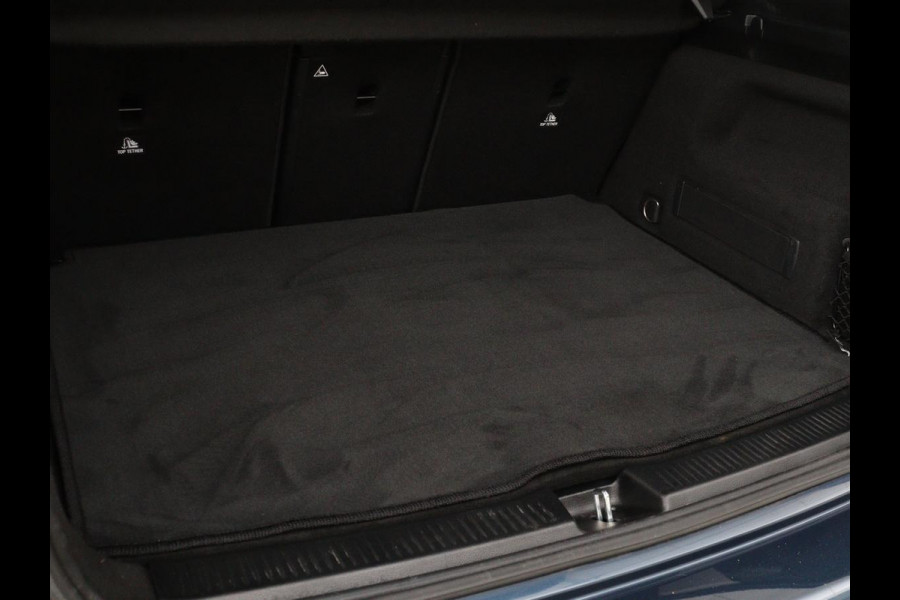 Mercedes-Benz B-Klasse 180 Business Solution Luxury | Leder | Stoelverwarming | Carplay | Sfeerverlichting | Camera | Widescreen | Full LED | Navigatie