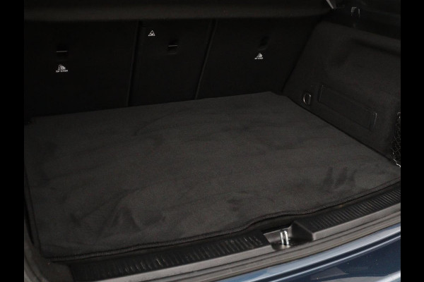 Mercedes-Benz B-Klasse 180 Business Solution Luxury | Leder | Stoelverwarming | Carplay | Sfeerverlichting | Camera | Widescreen | Full LED | Navigatie