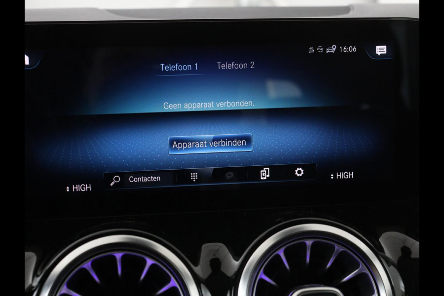 Mercedes-Benz B-Klasse 180 Business Solution Luxury | Leder | Stoelverwarming | Carplay | Sfeerverlichting | Camera | Widescreen | Full LED | Navigatie
