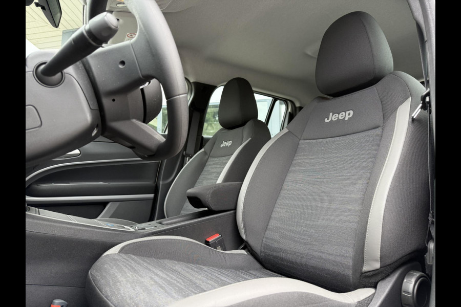 Jeep Avenger Longitude 54 kWh Aut. | Navi | Carplay | Stoelverwarming |