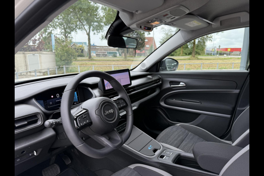 Jeep Avenger Longitude 54 kWh Aut. | Navi | Carplay | Stoelverwarming |