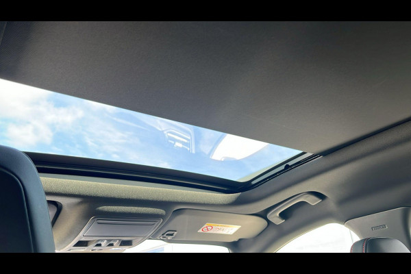 Ford Kuga 2.5 PHEV ST-Line X 225pk | Driver Assistance Pack | Panoramadak | Winterpack | Technology Pack | AGR Stoelen | 19 inch Lichtmetaal | Verlengde Fabrieksgarantie tot 04-2028