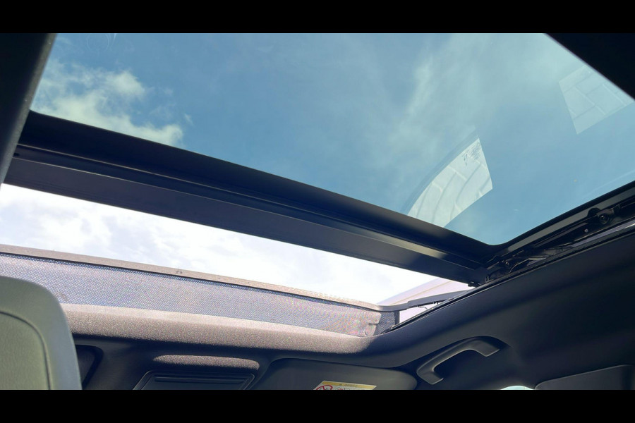 Ford Kuga 2.5 PHEV ST-Line X 225pk | Driver Assistance Pack | Panoramadak | Winterpack | Technology Pack | AGR Stoelen | 19 inch Lichtmetaal | Verlengde Fabrieksgarantie tot 04-2028
