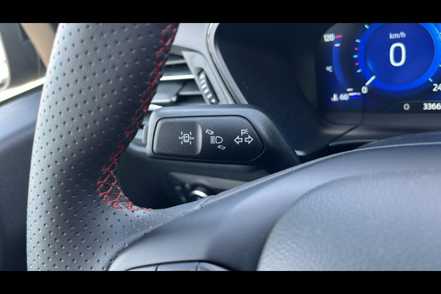Ford Kuga 2.5 PHEV ST-Line X 225pk | Driver Assistance Pack | Panoramadak | Winterpack | Technology Pack | AGR Stoelen | 19 inch Lichtmetaal | Verlengde Fabrieksgarantie tot 04-2028