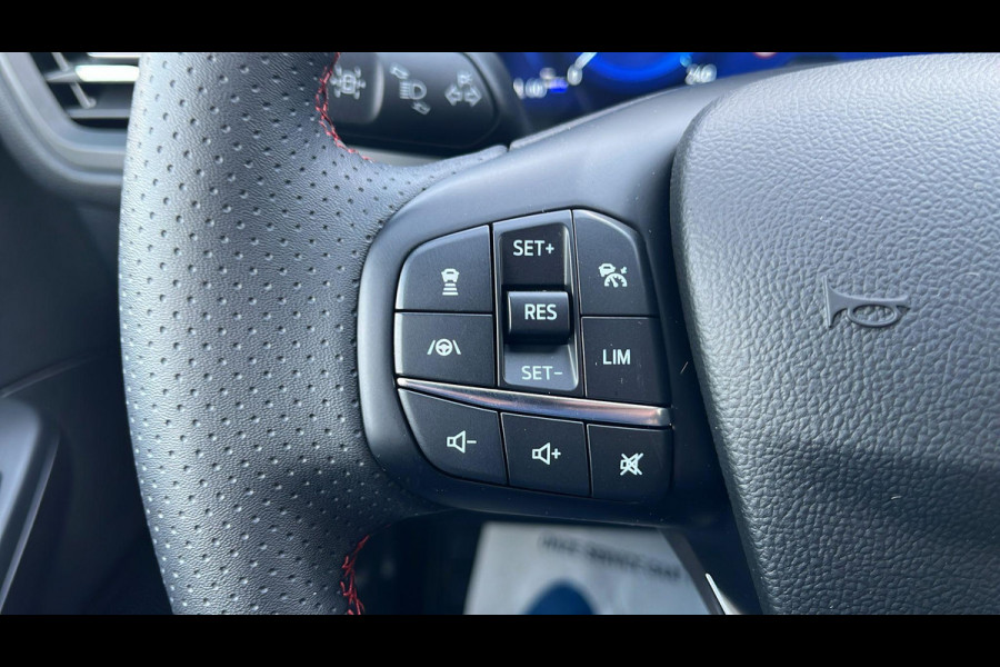 Ford Kuga 2.5 PHEV ST-Line X 225pk | Driver Assistance Pack | Panoramadak | Winterpack | Technology Pack | AGR Stoelen | 19 inch Lichtmetaal | Verlengde Fabrieksgarantie tot 04-2028