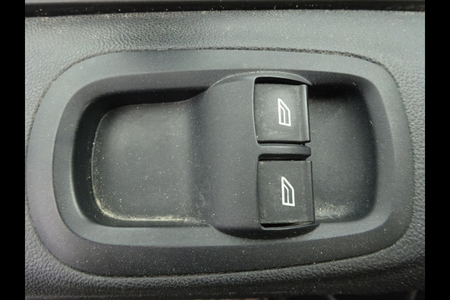 Ford Transit Custom 280 2.0 TDCI L1H1 Trend AIRCO 3 ZITS CRUISE CONTROL