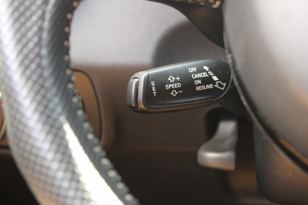 Audi A1 Sportback 1.0 TFSI Advance Sport S-Line !!NIEUWBINNEN!!