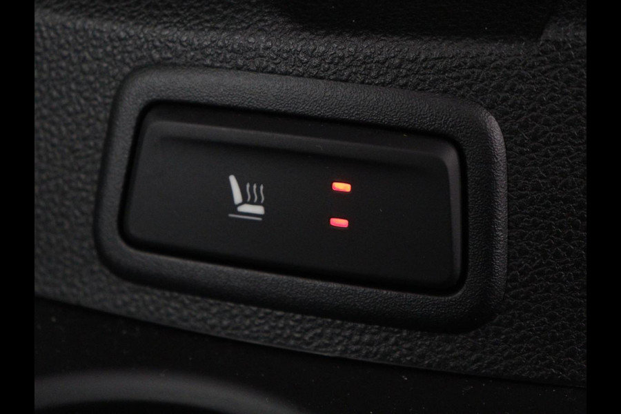 Renault Kadjar 1.3 TCe Black Edition | Stoelverwarming | Carplay | Keyless | Camera | Leder/Alcantara | Full LED | Half leder | Bose Sound | Climate control