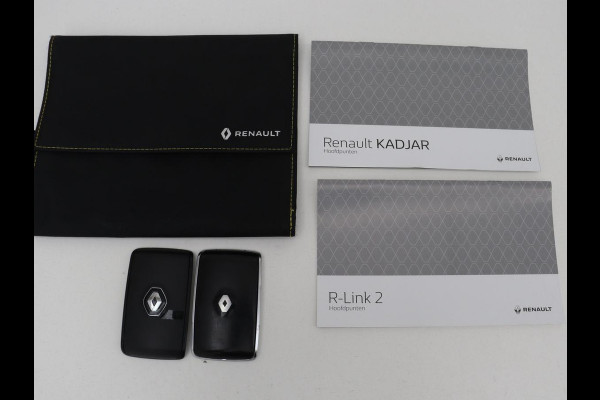 Renault Kadjar 1.3 TCe Black Edition | Stoelverwarming | Carplay | Keyless | Camera | Leder/Alcantara | Full LED | Half leder | Bose Sound | Climate control