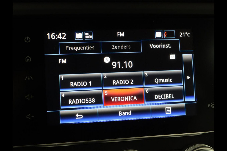 Renault Kadjar 1.3 TCe Black Edition | Stoelverwarming | Carplay | Keyless | Camera | Leder/Alcantara | Full LED | Half leder | Bose Sound | Climate control