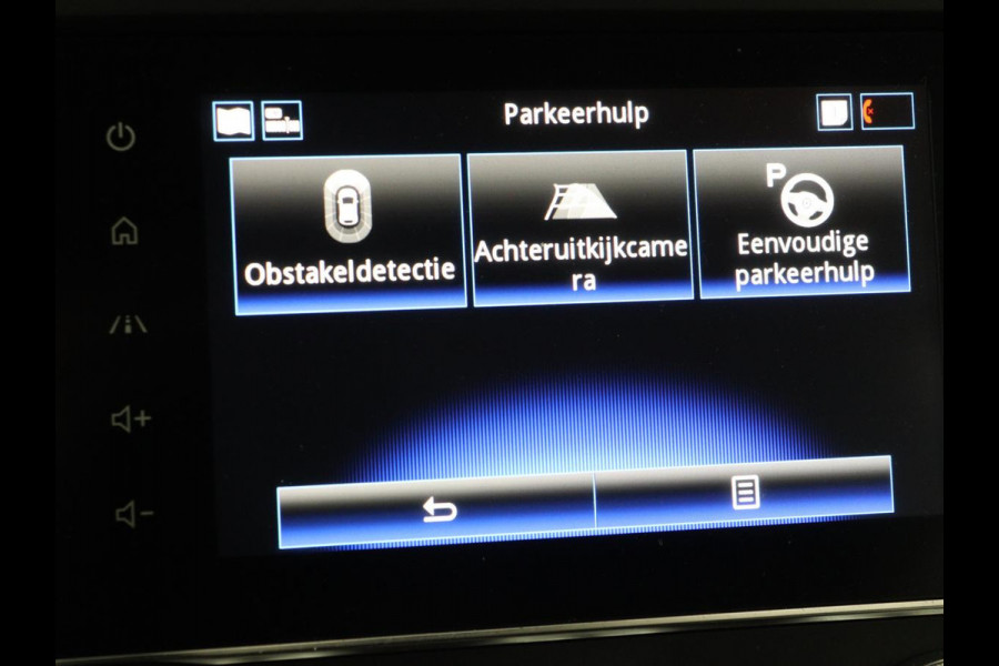 Renault Kadjar 1.3 TCe Black Edition | Stoelverwarming | Carplay | Keyless | Camera | Leder/Alcantara | Full LED | Half leder | Bose Sound | Climate control