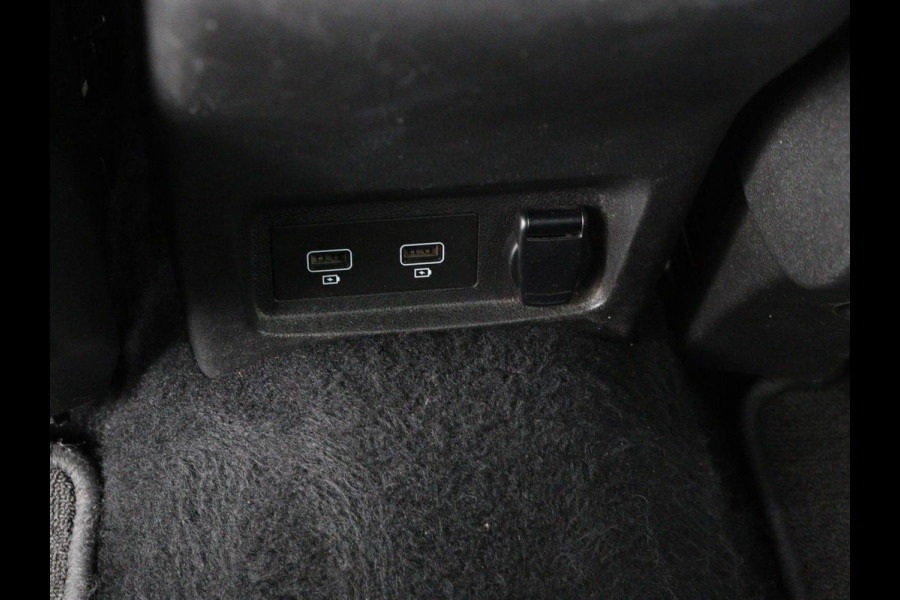 Renault Kadjar 1.3 TCe Black Edition | Stoelverwarming | Carplay | Keyless | Camera | Leder/Alcantara | Full LED | Half leder | Bose Sound | Climate control