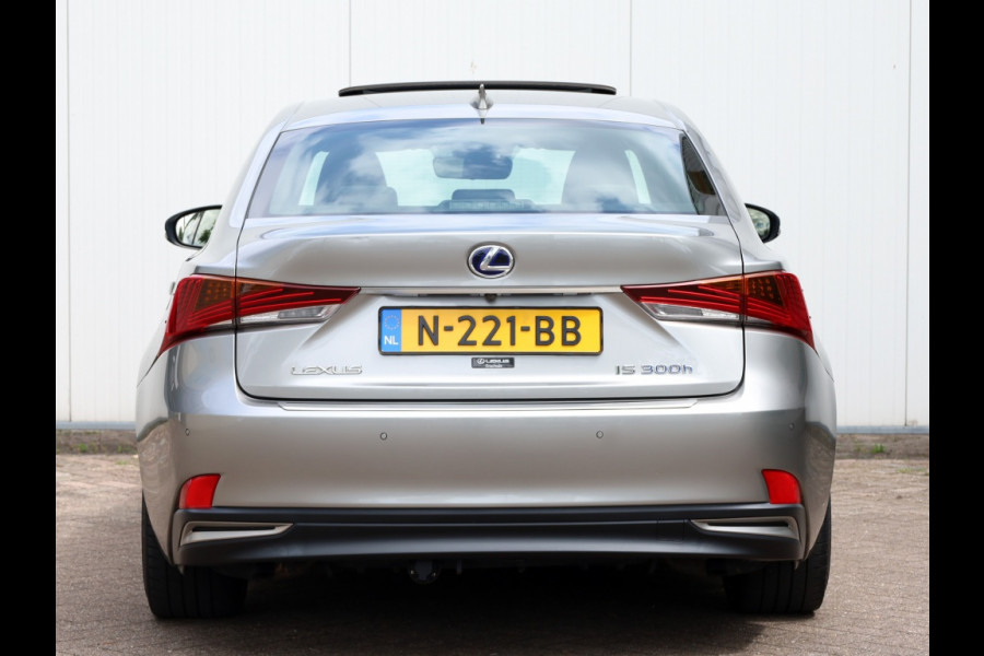 Lexus IS 300h Hybrid F-Sport Line | Mark Levinson | Schuifdak | Stoelvent