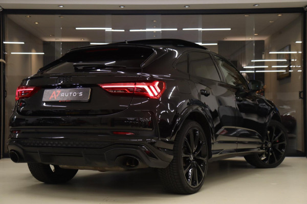 Audi RSQ3 Sportback TFSI RS Pano/Sonos/Camera/Carplay/RSStoelen/BOMVOL