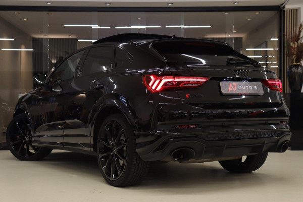 Audi RSQ3 Sportback TFSI RS Pano/Sonos/Camera/Carplay/RSStoelen/BOMVOL