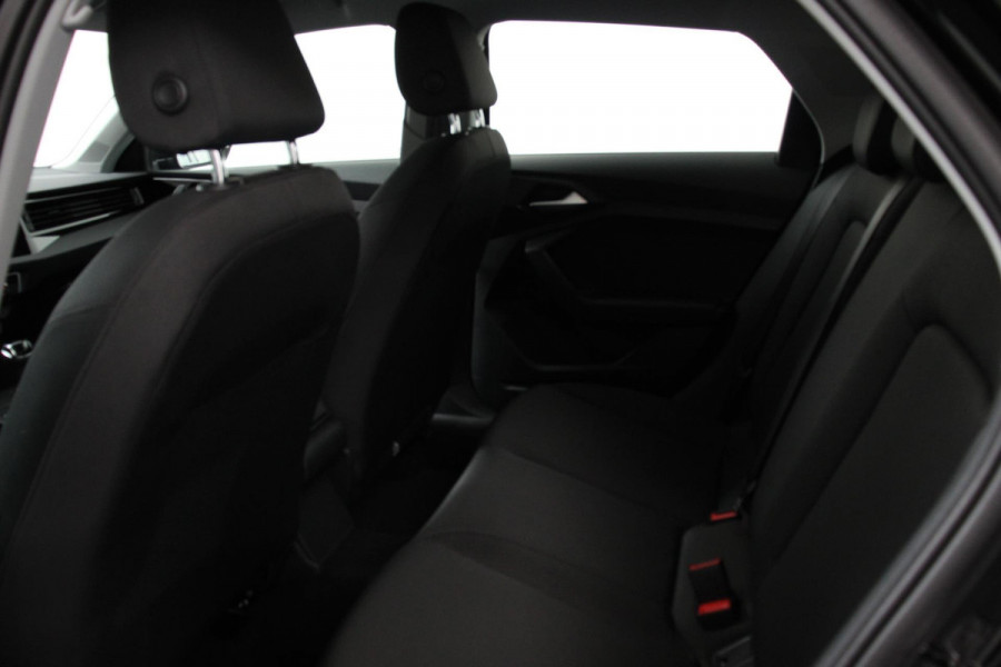 Audi A1 Sportback 25 TFSI Pro Line S-tronic | Navigatie | Climate Control | Virtual Cockpit | Parkeersensoren voor en achter | Lichtmetalen Velgen