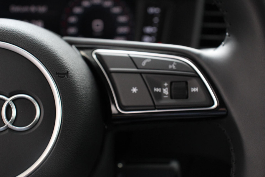 Audi A1 Sportback 25 TFSI Pro Line S-tronic | Navigatie | Climate Control | Virtual Cockpit | Parkeersensoren voor en achter | Lichtmetalen Velgen