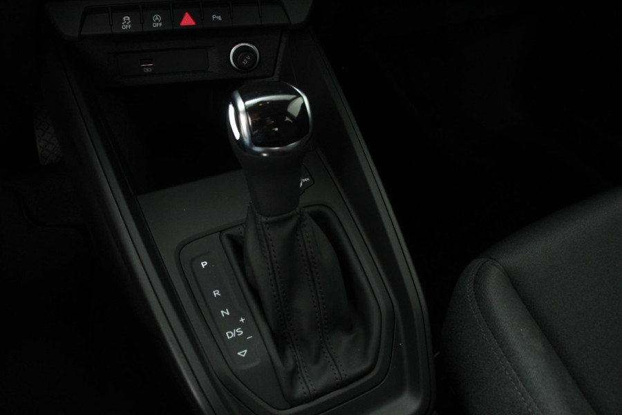 Audi A1 Sportback 25 TFSI Pro Line S-tronic | Navigatie | Climate Control | Virtual Cockpit | Parkeersensoren voor en achter | Lichtmetalen Velgen
