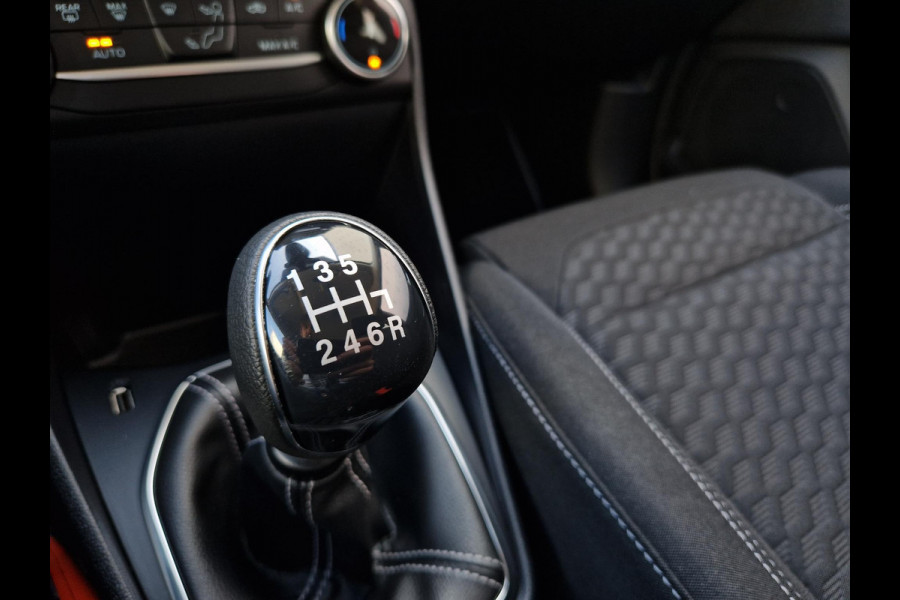 Ford Fiesta 1.0 EcoBoost Hybrid Titanium | Climate | PDC | DAB | Android Auto/ Apple Carplay | Camera |