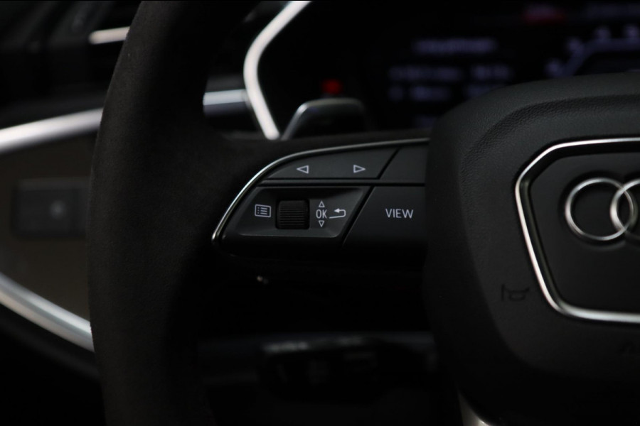 Audi RSQ3 Sportback TFSI RS Pano/Sonos/Camera/Carplay/RSStoelen/BOMVOL