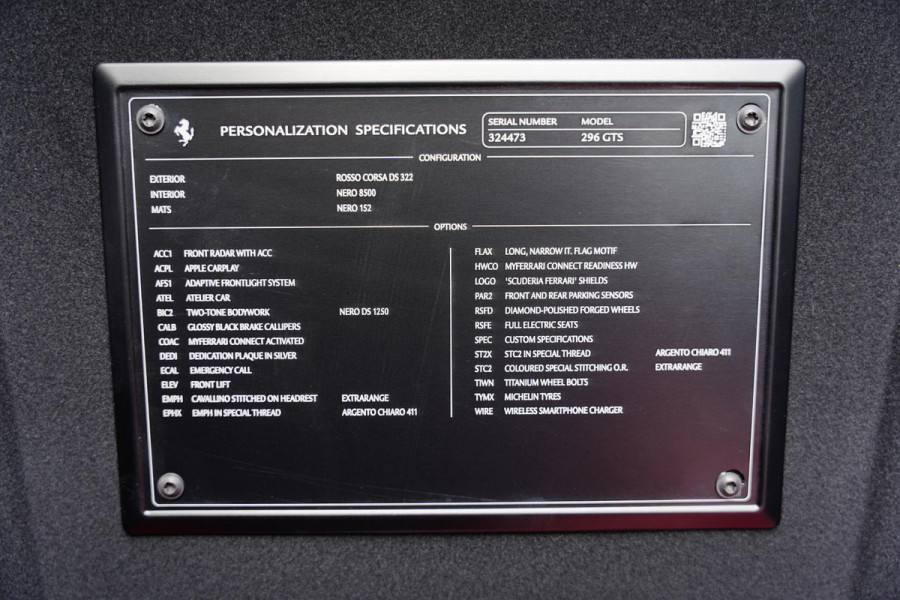 Ferrari 296 GTS 3.0 V6 F 1 Atelier Car Lifting