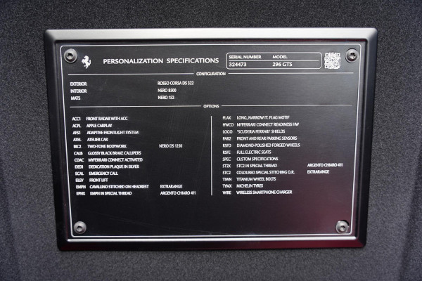 Ferrari 296 GTS 3.0 V6 F 1 Atelier Car Lifting