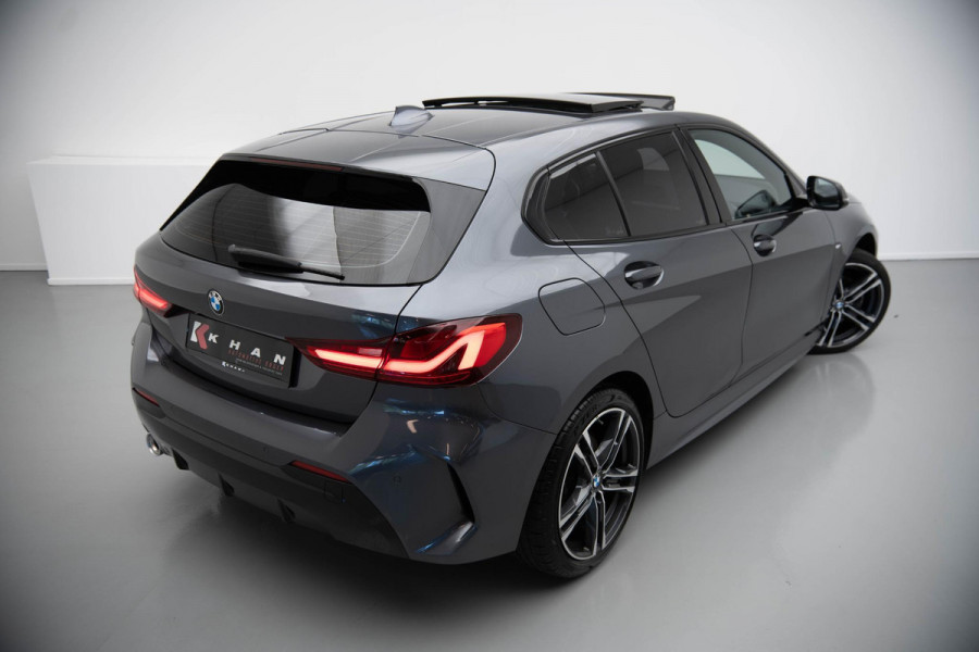 BMW 1-serie 118i High Executive |Pano|M-Pakket|Ambient|Cruise|