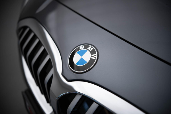 BMW 1-serie 118i High Executive |Pano|M-Pakket|Ambient|Cruise|