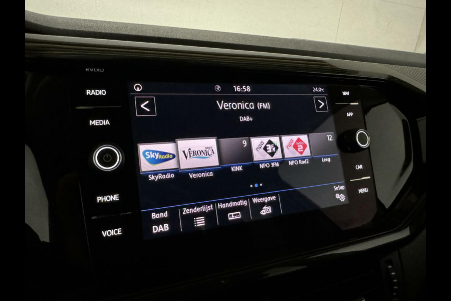 Volkswagen T-Cross 1.0 TSI Design Edition DSG Carplay ACC NAP