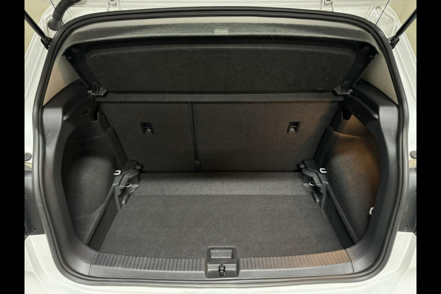 Volkswagen T-Cross 1.0 TSI Design Edition DSG Carplay ACC NAP